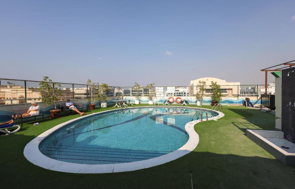 Aravi Hotel