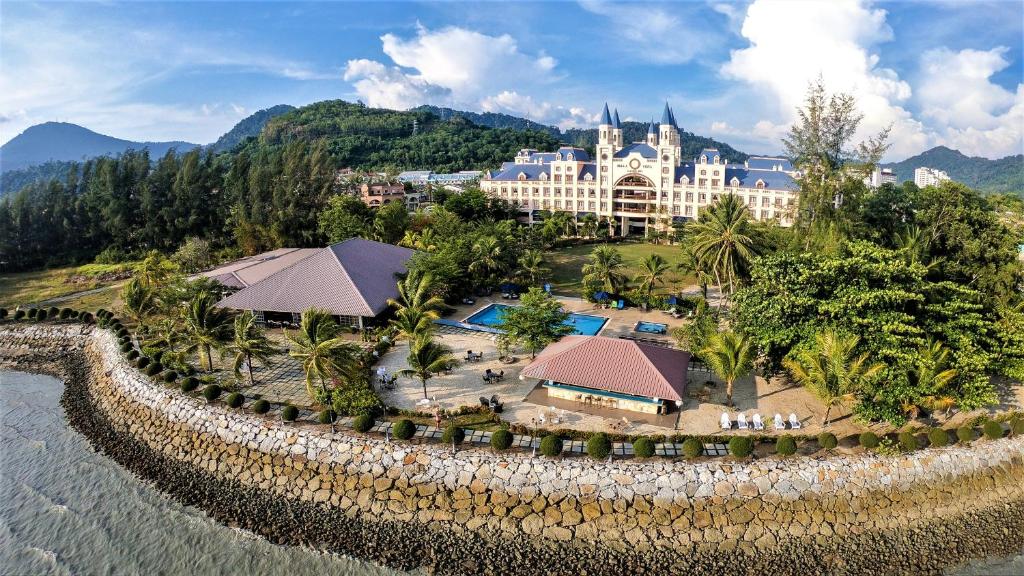 Bella Vista Waterfront hotel