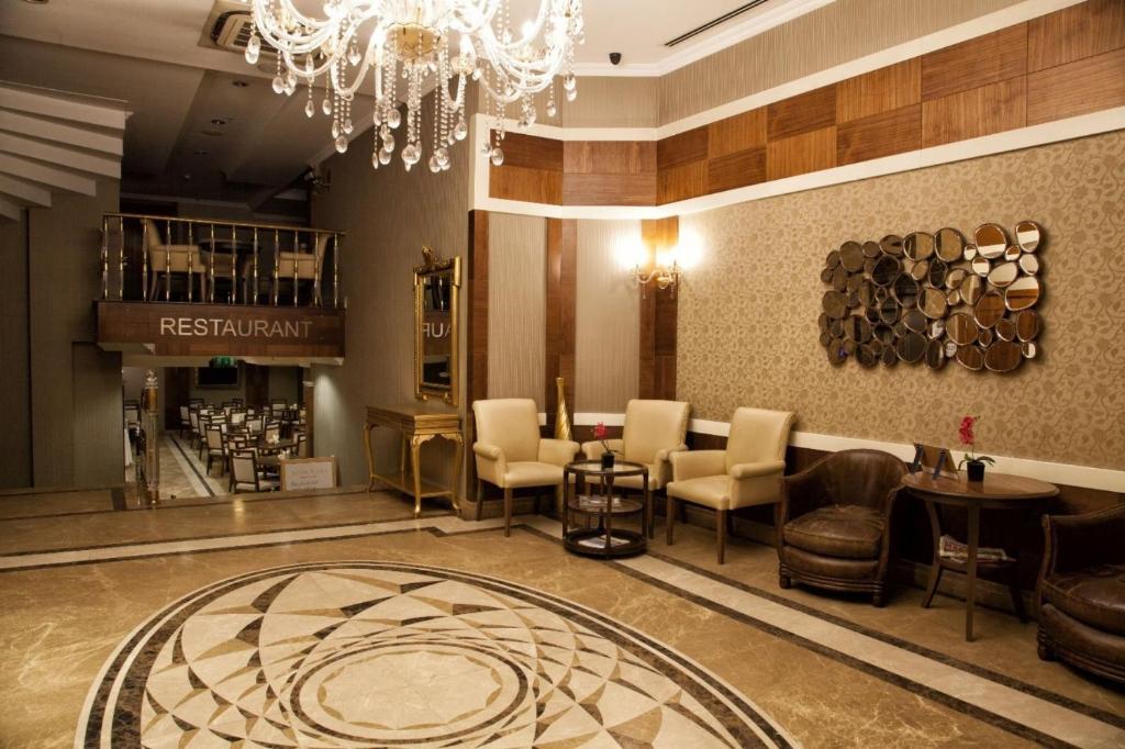 crestium prime square hotel