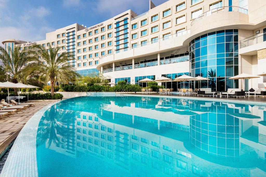 Crowne Plaza Muscat OCEC