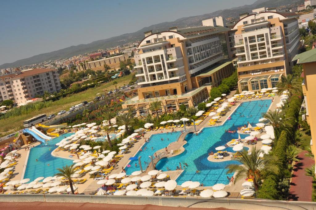 Hedef Resort & Spa Hotel