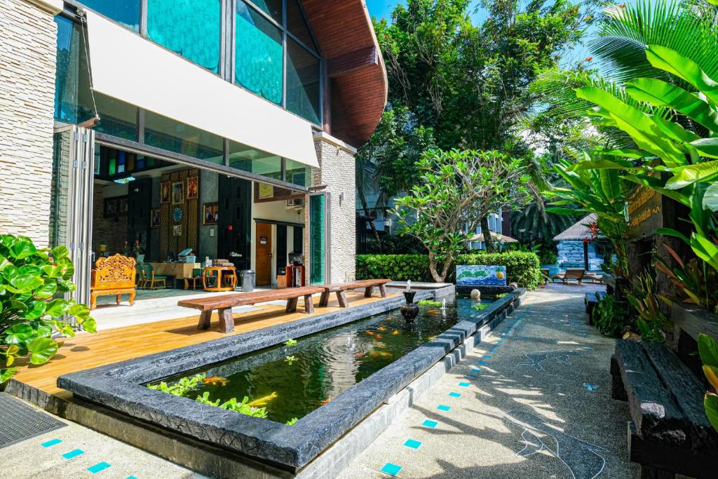 HULA HULA RESORT l truly tropical and fun wellness