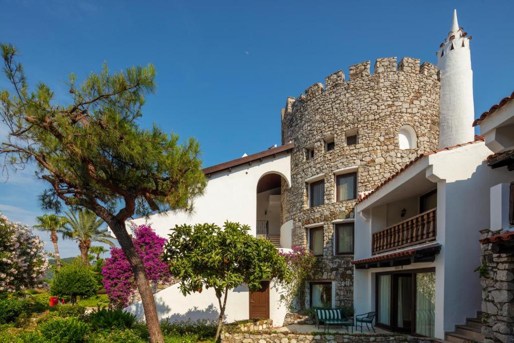 Marti Resort Hotel