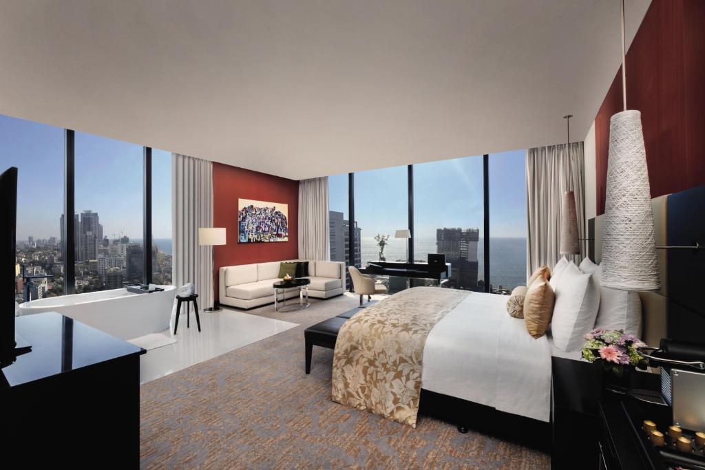 Movenpick Hotel Colombo