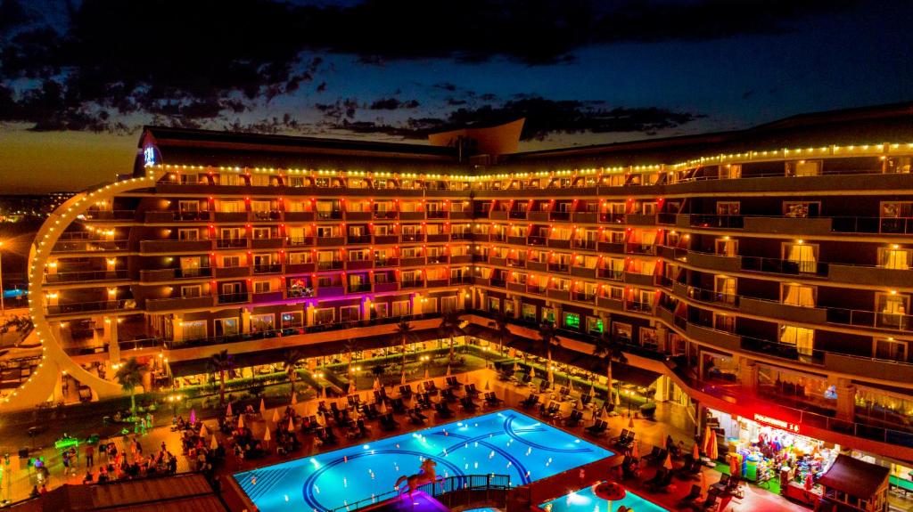 Senza The Inn Resort & Spa Hotel