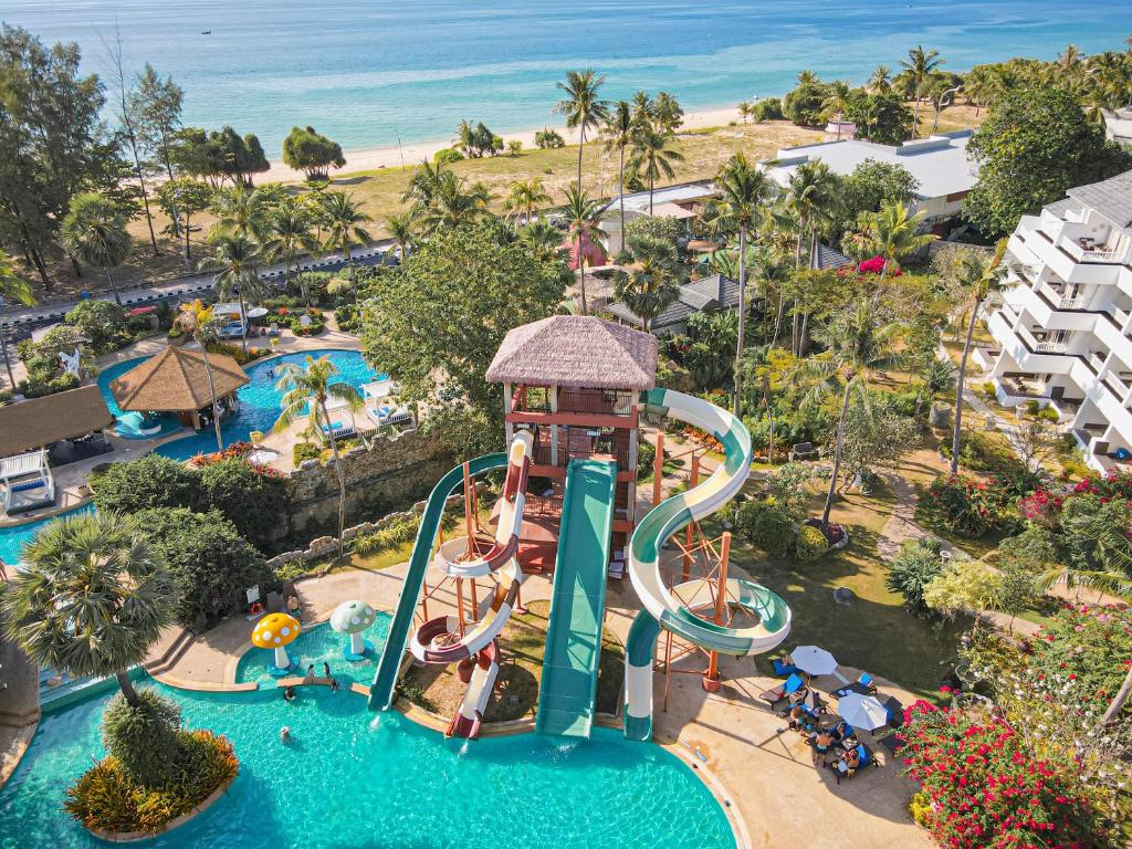 Thavorn Palm Beach hotel