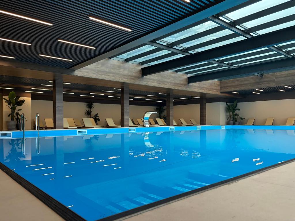 White Sails Residential Hotel